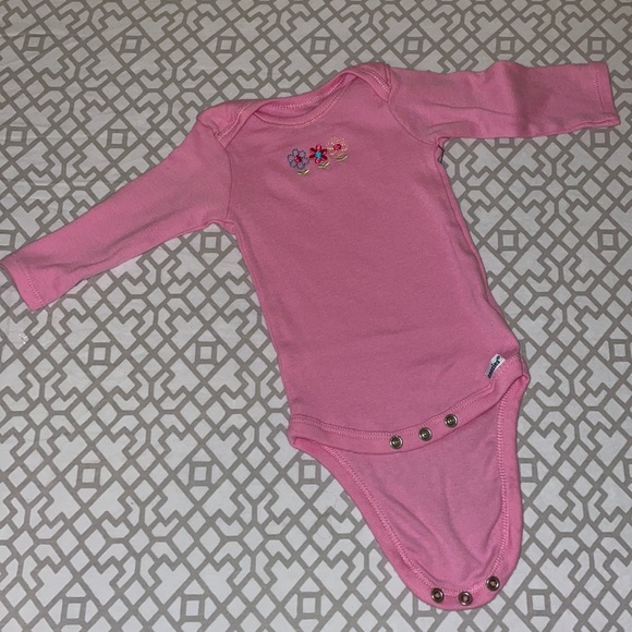 Pretty in Pinks Baby Girl Infant Comfy Bundle Sleeper PJ and Onesies, 3 Months - Picture 6 of 7